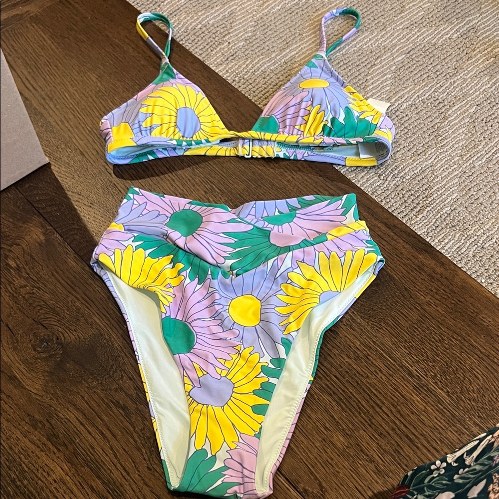 Aerie Floral Bikini Set with Yellow and Purple Flowers size small NWT
